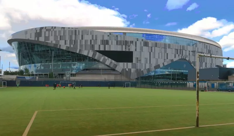 SVĐ Tottenham Hotspur - Biểu tượng hiện đại của bóng đá Anh
